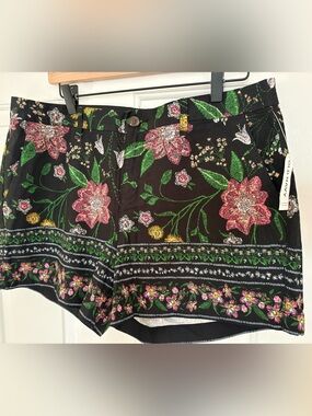Old Navy NWT Floral Black Shorts with Pink & Green embroidery PRINT